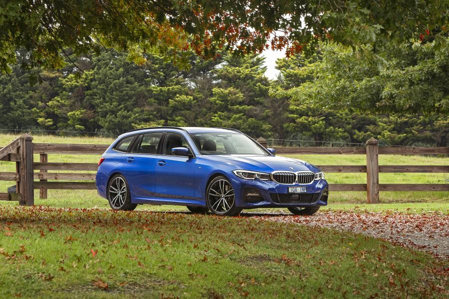  BMW 330i Touring M Sport (G21) 2020 года  (AU) (фото 1 из 22)